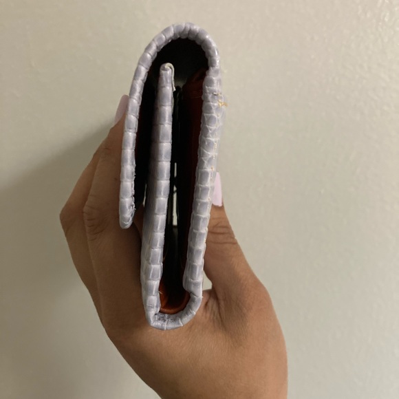 Dooney and bourke wallet - Picture 4 of 8